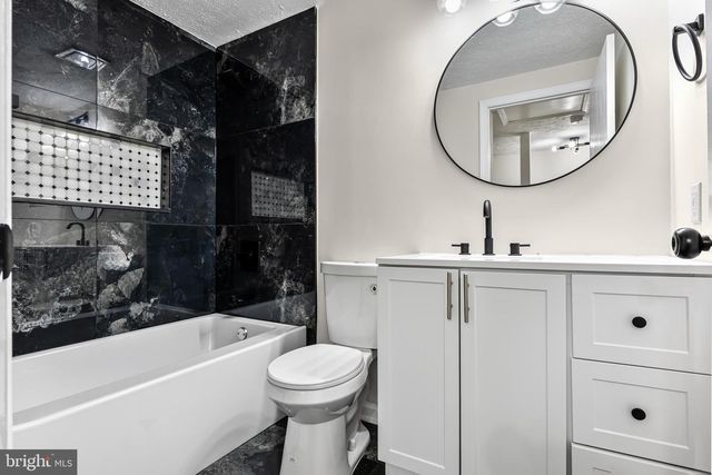 127 VILLA KNOLL CT, Sicklerville, NJ 08081
