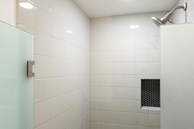 6145 Carling Way, San Diego, CA 92115