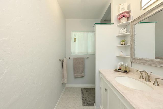 6145 Carling Way, San Diego, CA 92115