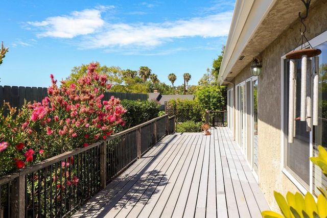 6145 Carling Way, San Diego, CA 92115