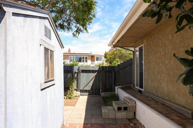 6145 Carling Way, San Diego, CA 92115