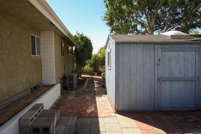 6145 Carling Way, San Diego, CA 92115