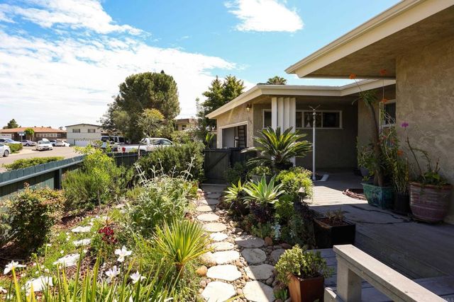 6145 Carling Way, San Diego, CA 92115