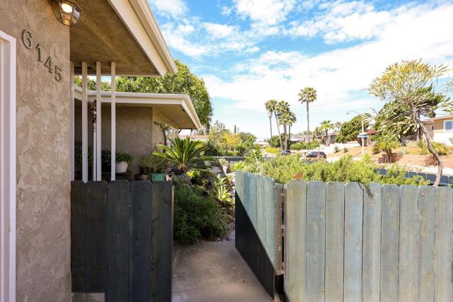6145 Carling Way, San Diego, CA 92115