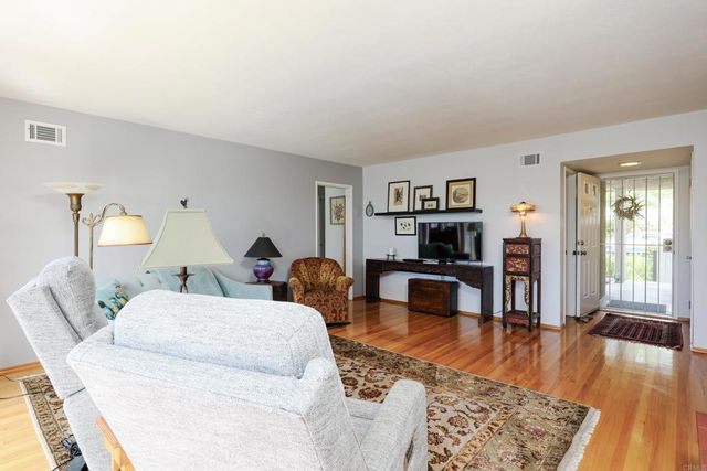 6145 Carling Way, San Diego, CA 92115