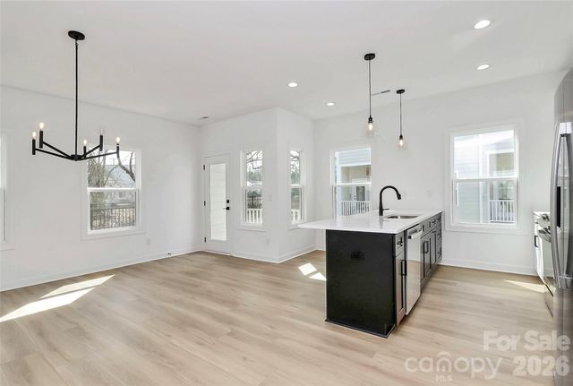 3804 Odom Way, Charlotte, NC 28208