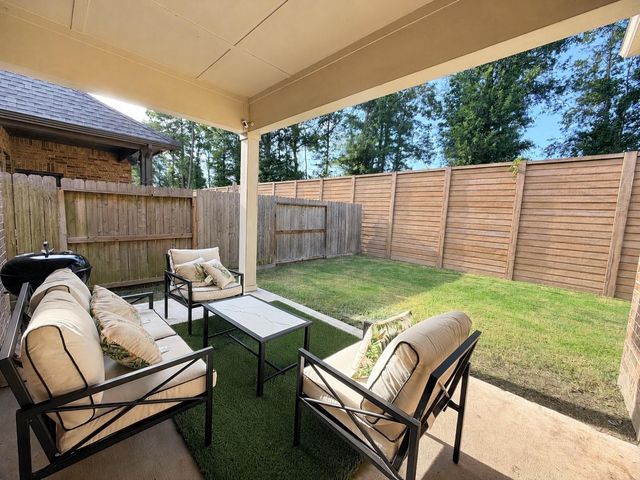 7363 Lake Arrowhead Lane, Porter, TX 77365