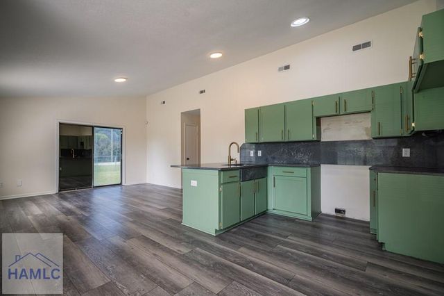503 Idlewood Circle, Hinesville, GA 31313