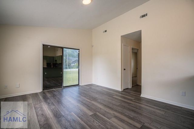 503 Idlewood Circle, Hinesville, GA 31313