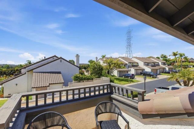 1832 Cottonwood Avenue, Carlsbad, CA 92011