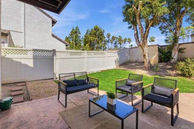 1832 Cottonwood Avenue, Carlsbad, CA 92011