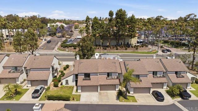 1832 Cottonwood Avenue, Carlsbad, CA 92011
