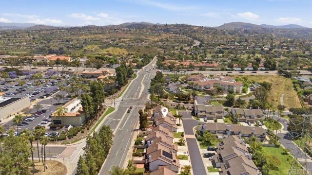 1832 Cottonwood Avenue, Carlsbad, CA 92011