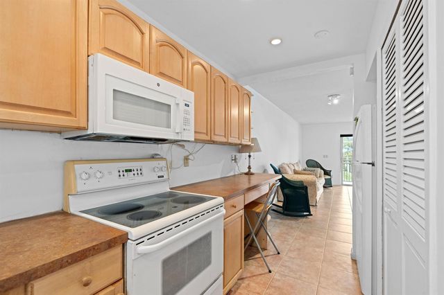 2501 S Ocean Boulevard 3010, Boca Raton, FL 33432