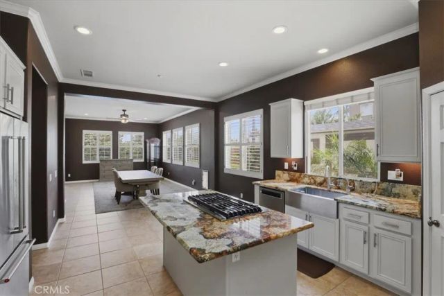 1125 Pamplona, Riverside, CA 92508