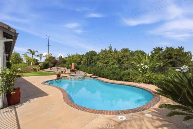 1125 Pamplona, Riverside, CA 92508