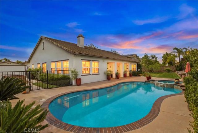 1125 Pamplona, Riverside, CA 92508