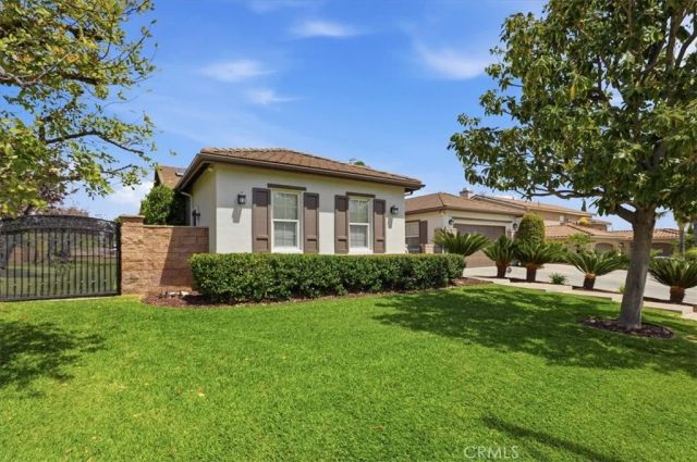 1125 Pamplona, Riverside, CA 92508