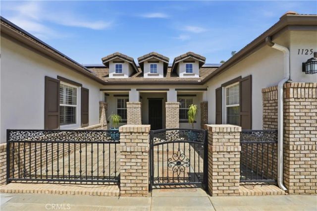 1125 Pamplona, Riverside, CA 92508