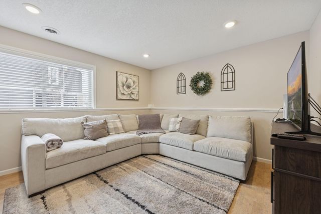 7087 Merrimac Lane N, Maple Grove, MN 55311