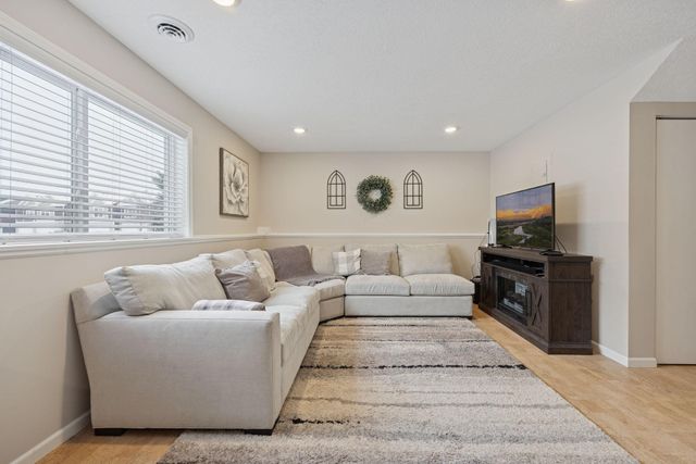 7087 Merrimac Lane N, Maple Grove, MN 55311