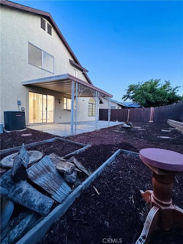 12218 Pluto Drive, Victorville, CA 92392