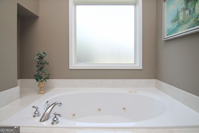 112 Addington Drive, Kathleen, GA 31047