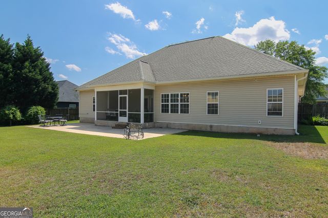 112 Addington Drive, Kathleen, GA 31047