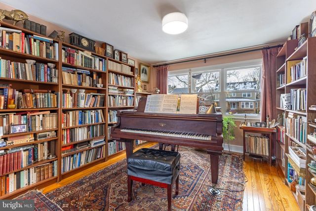 733 W FOSTER AVE, State College, PA 16801