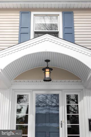 733 W FOSTER AVE, State College, PA 16801