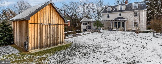 733 W FOSTER AVE, State College, PA 16801