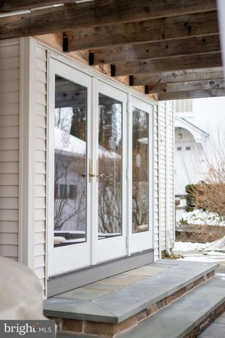 733 W FOSTER AVE, State College, PA 16801