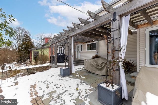 733 W FOSTER AVE, State College, PA 16801