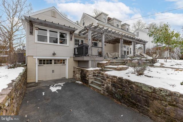 733 W FOSTER AVE, State College, PA 16801