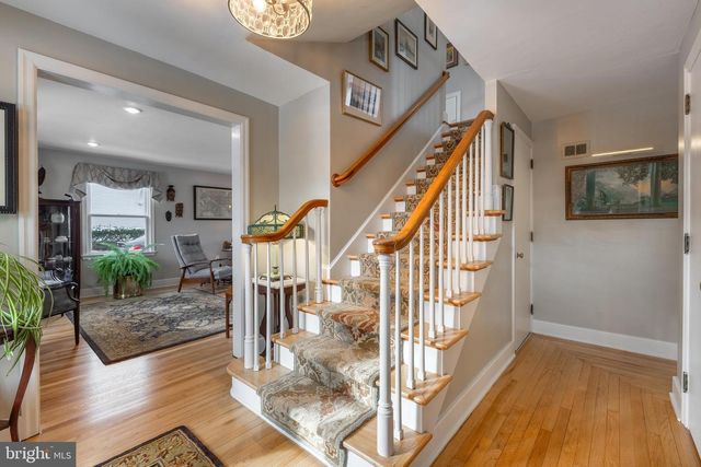 733 W FOSTER AVE, State College, PA 16801