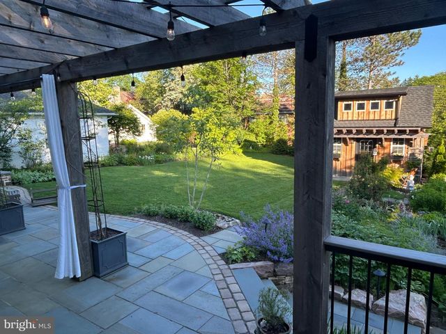 733 W FOSTER AVE, State College, PA 16801