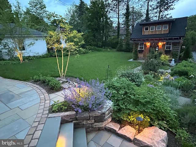 733 W FOSTER AVE, State College, PA 16801