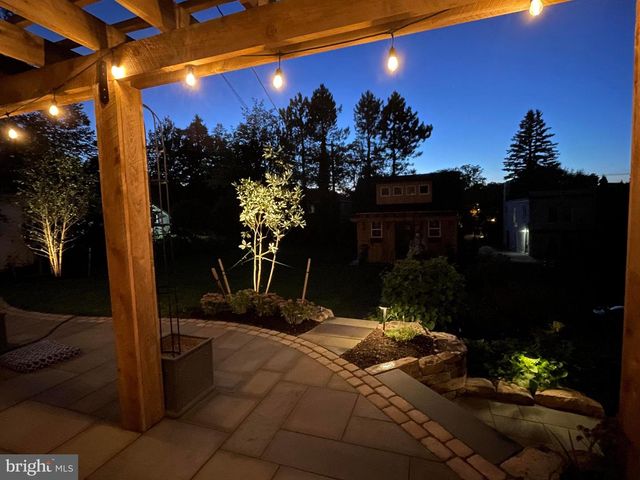 733 W FOSTER AVE, State College, PA 16801