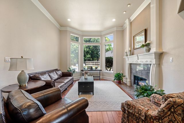 200 Mill Wood Drive, Colleyville, TX 76034