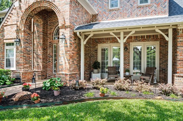 200 Mill Wood Drive, Colleyville, TX 76034