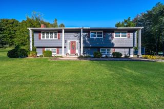 300 Mill Road, North Haven, CT 06473