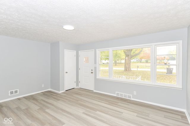 3528 Mount Vernon Place, Indianapolis, IN 46217