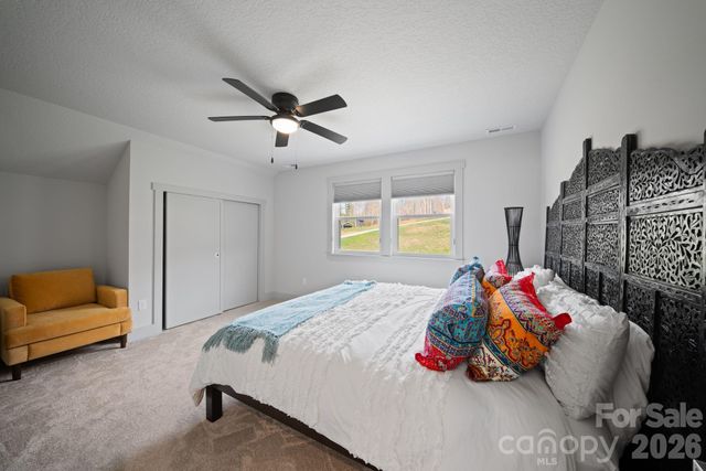 16 Hare Ridge, Asheville, NC 28803