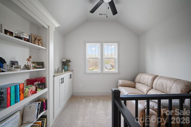 16 Hare Ridge, Asheville, NC 28803