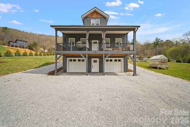 16 Hare Ridge, Asheville, NC 28803
