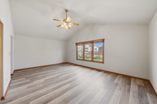 7770 Bristol Park Drive, Tinley Park, IL 60477