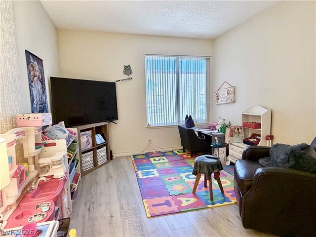 4175 Santa Terrasa Place, Las Vegas, NV 89121