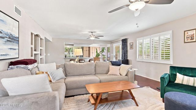 12431 N Copper Queen Way, Oro Valley, AZ 85755