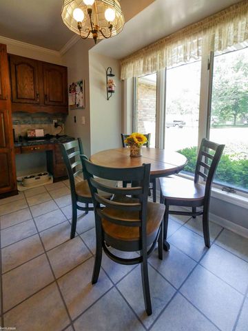 8468 Rondale Drive, Grand Blanc, MI 48439