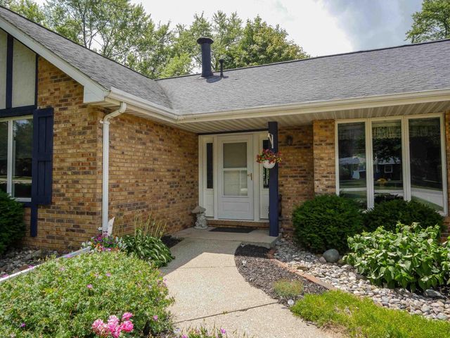8468 Rondale Drive, Grand Blanc, MI 48439